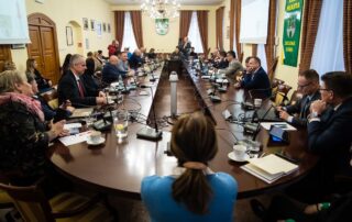 Sesja rady miasta w zielonogórskim ratuszu