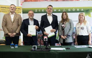 Podpisanie umowy na termomodernizację SP nr 17