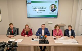 Konferencja prasowa poświęcona remontowi dróg