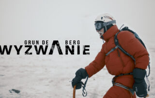 Głównym bohaterem „Wyzwania” jest zielonogórzanin Władysław Grun de Berg. Gra go znany zielonogórski fotograf Władysław Czulak. Bohater to postać tragiczna, niegdyś znany alpinista, który po wypadku porzucił wspinaczkę. Gdy rodzi mu się syn, postanawia rzucić górom ostatnie wyzwanie.