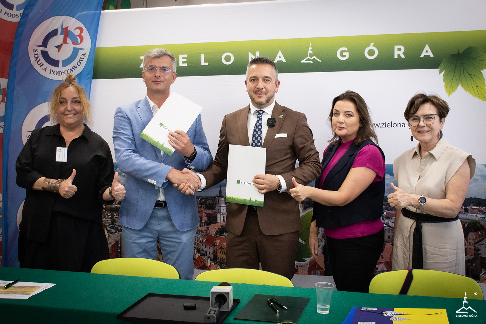 Podpisanie umowy na termomodernizację SP nr 13