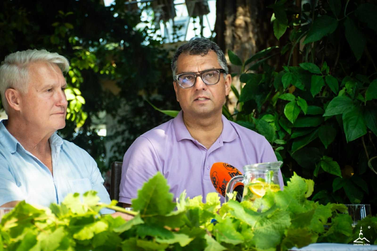 5911df29-6863-43ca-bc33-ce8c6e93f0d9