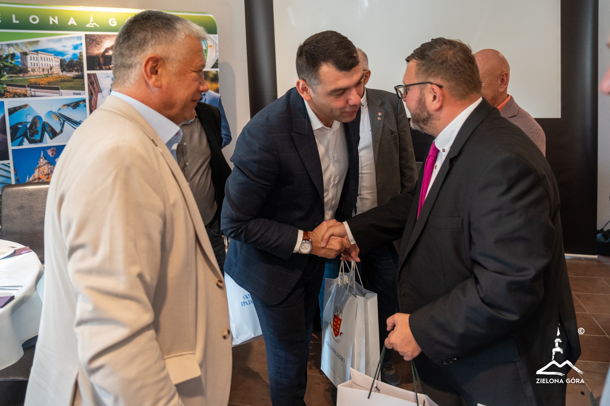 546271295_122175745268556570_7105870698480662455_n