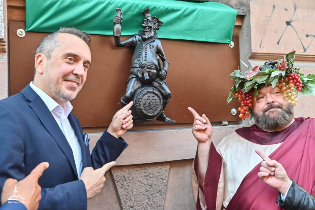Zielona Góra ma nowego Bachusika - Rrzemieślnikusa.