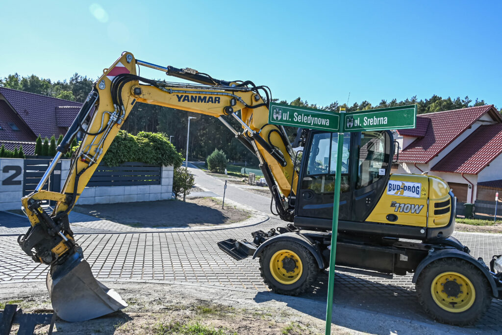 Srebrna i Seledynowa będą mieć nawierzchnię z kostki betonowej.
