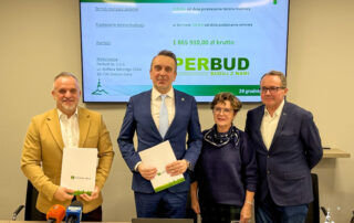 Prezydent Marcin Pabierowski podpisał umowę z firmą Perbud.