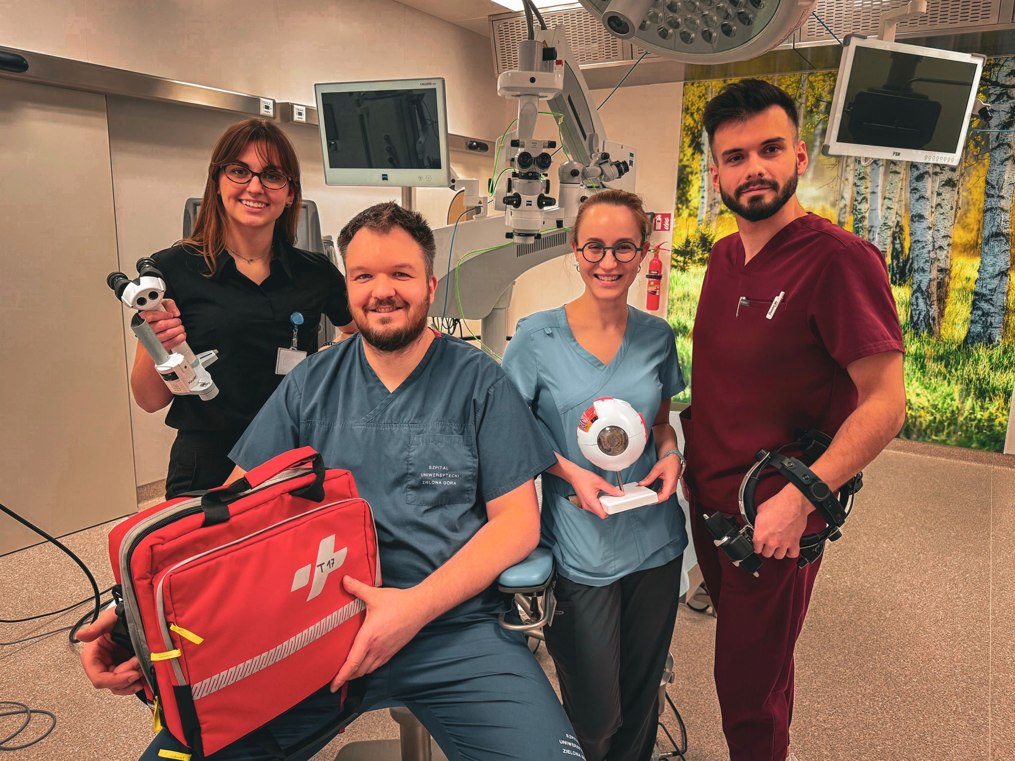 Biorą rogówkę i ratują wzrok.