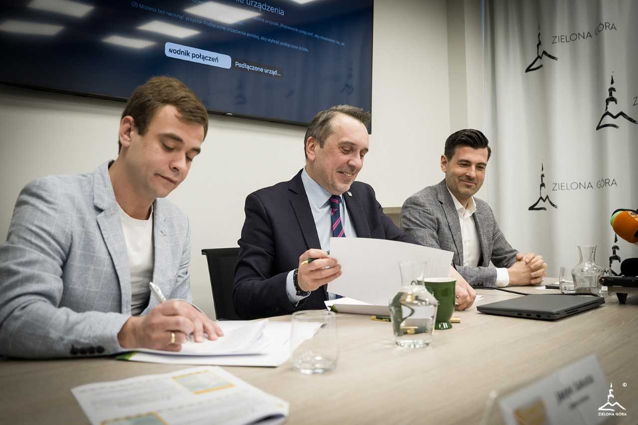 Łężyca-Polna, Łężyca-Drobiowa - podpisanie umowy.